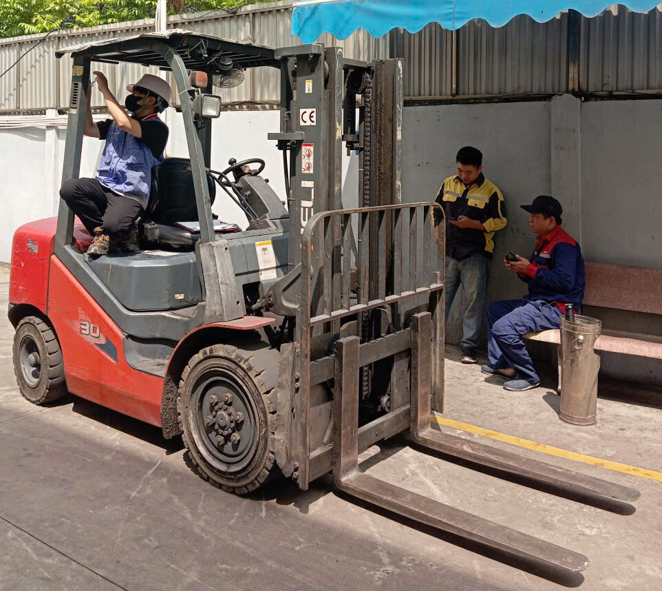 Kiểm định xe nâng hàng